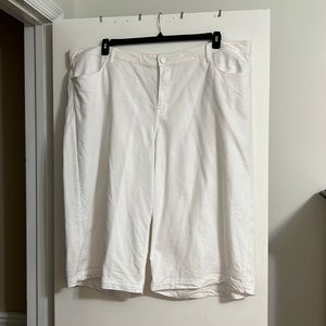Lane Bryant Wide Leg Capris White Denim Size 28 Plus -  from this Season
